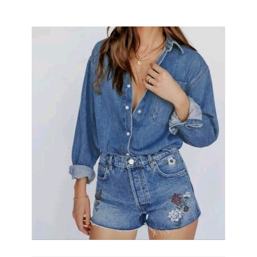 Reformation Jeans - Charlie High Rise Jean Short in Fauna Embroidery